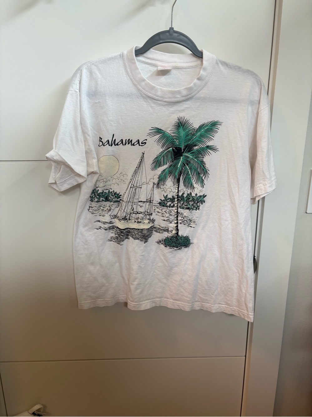Bahamas Palm Tree Graphic Tee - White with Green Print